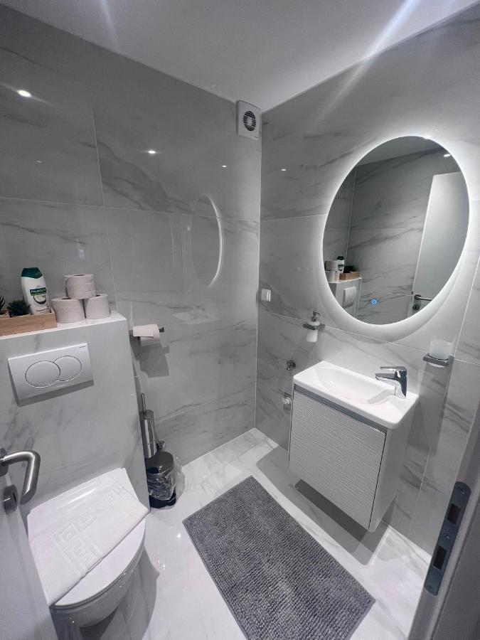 Studio Apartman Mia Zagreb Extérieur photo